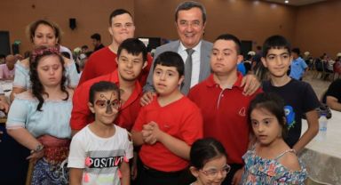 Batur: Çocuklar için ne yapsak az
