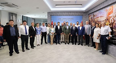 CHP İzmir'de önemli zirve: Neler konuşuldu?