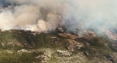 Datça'da orman yangını! 18 helikopter, 7 uçakla müdahale ediliyor