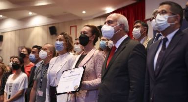 DEÜ, kurumsal akreditasyon belgesine kavuştu