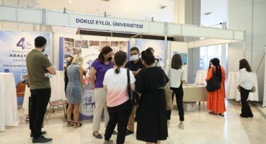 DEÜ'ye İzmir tercih fuarında büyük ilgi