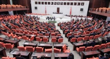 Ek gösterge ve öğrenci affı teklifi Meclis'te kabul edildi