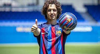 5 yıllık imzayı attı... Emre Demir, Barcelona'da!