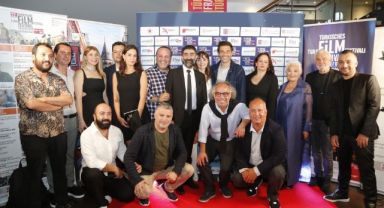 FRANKFURT’TA 7 DALDA “ALTIN ELMA”VERİLDİ