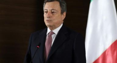 İtalya Başbakanı Draghi istifasını sundu