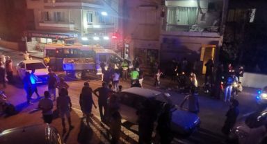 İzmir’de ortalığı savaş alanına çeviren kaza: 12 yaralı