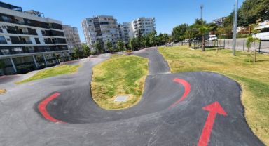 İzmir'in ilk pump track parkuru Karşıyaka'da açılıyor