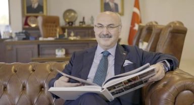 İzmir Valisi Köşger'den '24 Temmuz' mesajı
