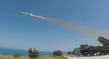 Karadeniz'de test edildi ATMACA hedefi başarıyla vurdu