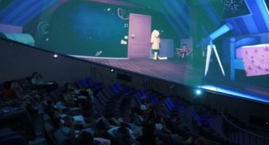 Karşıyaka Planetaryum'da yaza özel film şöleni