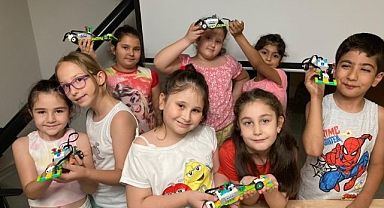 Konaklı çocuklar tatilde eğlenirken öğreniyor