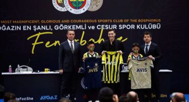 Mesut Özil, Başakşehir'le anlaştı