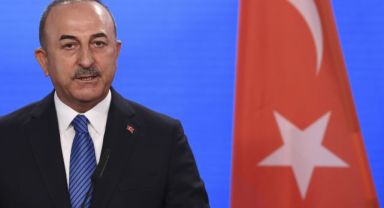 Bakan Çavuşoğlu Sırp ve Kosovalı mevkidaşlarıyla görüştü