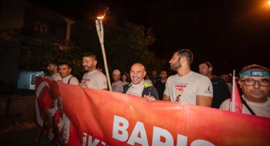 Başkan Soyer 400 kilometrelik tarihi yürüyüşü başlattı
