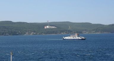 Çanakkale Boğazı adeta otoban gibi