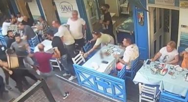 Çanakkale'de barlar sokağında meydan muharebesi gibi kavga: 1 polis yaralı