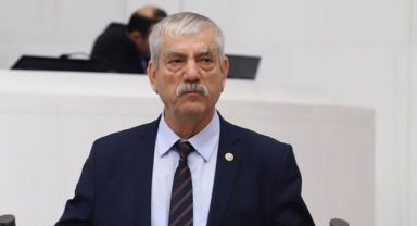 CHP'li Beko: Ak Parti iktidarında öğretmenlik de itibarsızlaştırıldı!