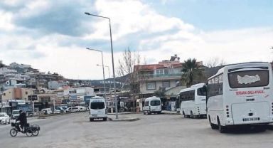 Dikili'de kadın cinayeti! Kocası defalarca bıçakladı
