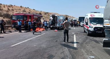Gaziantep'te feci kaza: Kazayı görüp yardıma koşan 2 gazeteci de hayatını kaybetti