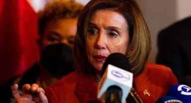 Pelosi: ABD, Çin'in Tayvan'ı izole etmesine izin vermeyecek