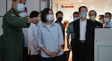 Tayvan lideri Tsai Ing-wen: 'Çin bizim için bir tehdit olmayı sürdürüyor'