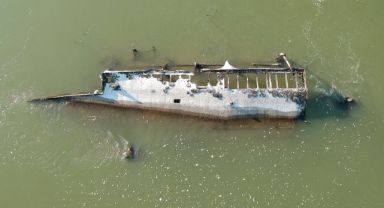 Tuna Nehri'ni kuraklık vurdu: 2. Dünya Savaşı'nda batan gemi ortaya çıktı