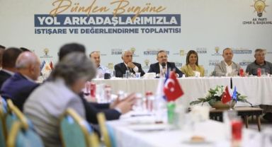 AK Parti İzmir’de, önceki dönem Belediye Başkan Adaylarıyla beyin fırtınası