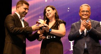 Altın Güvercin 25. kez kanatlandı, ödülün sahibi Merve Demirci oldu