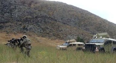 Azerbaycan-Ermenistan sınırında gerginlik tırmandı: Azerbaycan askerleri arasında kayıplar var