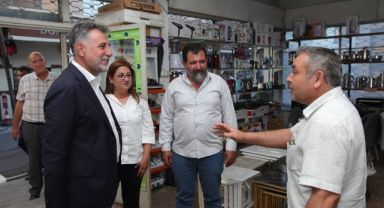 Başkan Sandal mahalle gezilerini sürdürüyor