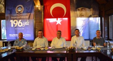 Başkan Tekin Zabıta Haftası'nı personeliyle kutladı