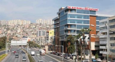 Bayraklı Belediyesi'nde görev değişimi! 5 müdürlük bağlandı