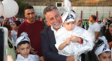 Bayraklı’da toplu sünnet şöleni