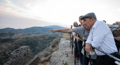 “Bergama Oratoryosu: Sunağın Gözyaşları” dünya prömiyerini 20 Eylül’de yapıyor