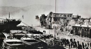 'Büyük İzmir Yangını 1922' fotoğraf sergisi açıldı