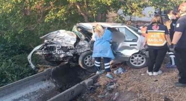 Foça'da trafik kazası: 1 ölü, 1 yaralı