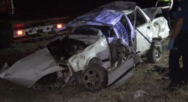 Gençlerin gece gezintisi faciayla noktalandı: 2 ölü, 1 ağır yaralı