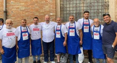 İtalya'da Menemen rüzgarı esti
