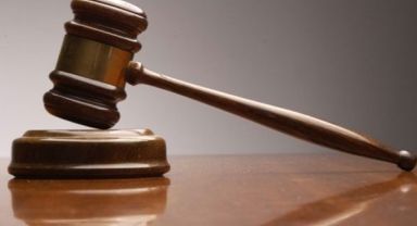 İzmir Barosu'ndan HSK'ya Anayasa Hatırlatması