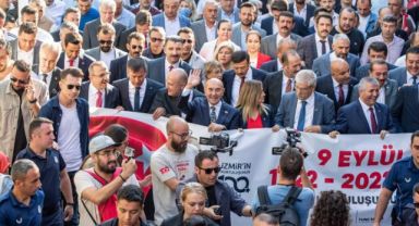 İzmir'de 100. yıl coşkusu devam ediyor! Soyer'den önemli mesajlar