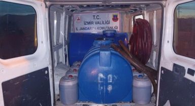 İzmir'de 2 bin 300 litre bandrolsüz içki ele geçirildi