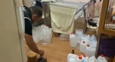 İzmir’de 4 ayrı kaçakçılık operasyonu: Çok miktarda kaçak ürün ele geçirildi
