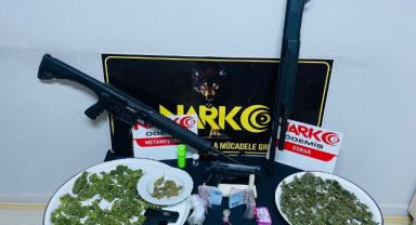 İzmir'de zehir evine baskın: 6 gözaltı