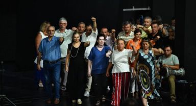 İzmirli 100 muhtar Zafer Yolu’nda ilk oyunlarını sahneleyecek