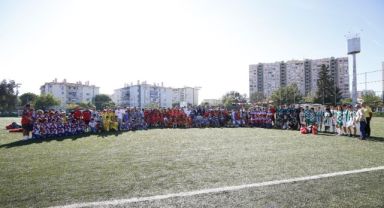 Karşıyaka Belediyesi’nden amatör spor kulüplerine destek