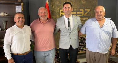 Kazım Yevimli, Menderes’te CHP’li meclis üyeleri ve sanayi çalışanlarıyla bir araya geldi