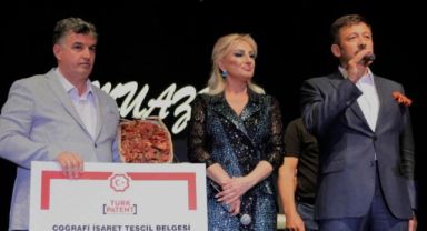 Kınık'ın kuru domates tesciline görkemli tören