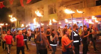 Kurtuluşun 100. yılında Kınık 'Ne mutlu türküm diyene' sözleriyle çınladı