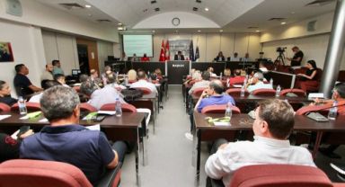 Tugay'dan Baran'ın 'Atakent' eleştirilerine tepki!