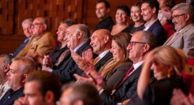 60’ıncı sanat yılında usta tiyatrocu Yücel Erten’e sürpriz kutlama